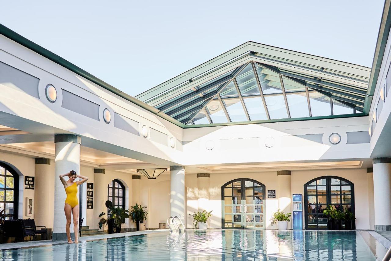The Charleston Place 외부 사진