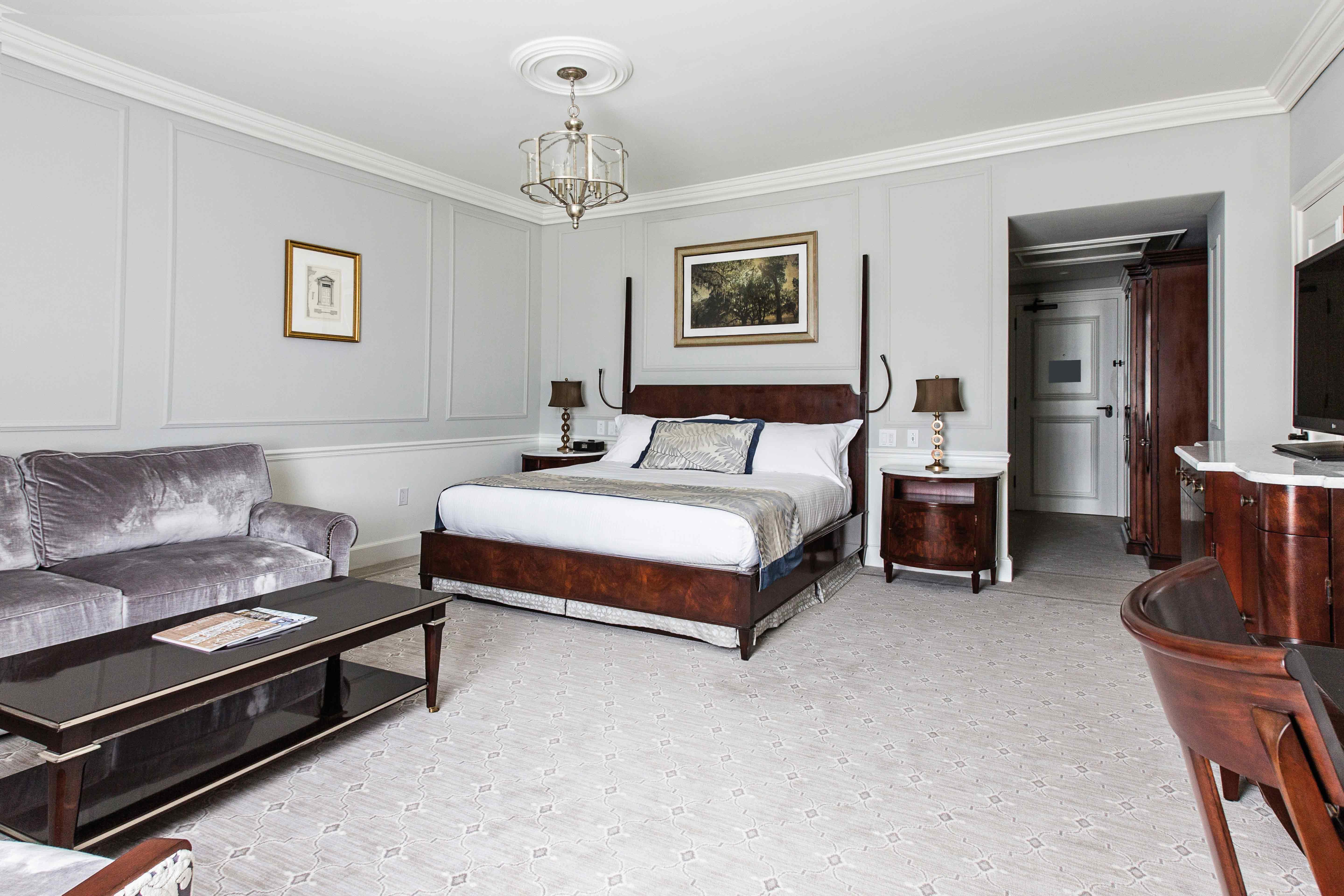 The Charleston Place 외부 사진
