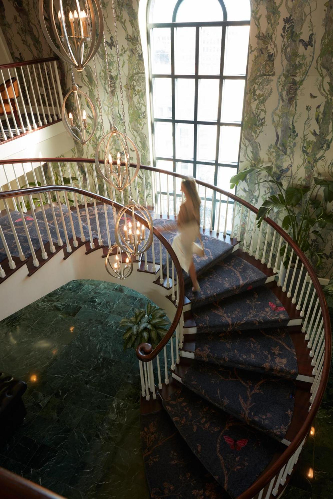 The Charleston Place 외부 사진